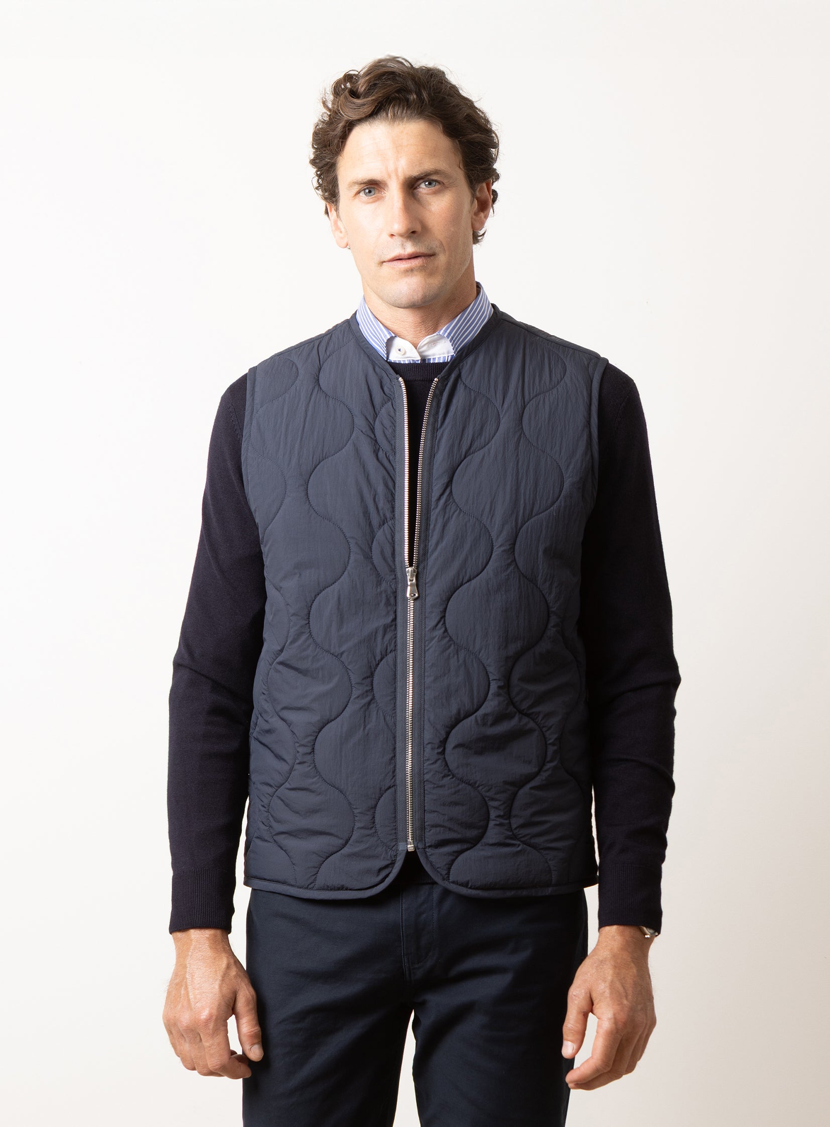 Working Style | Albie Quilted Vest | Navy