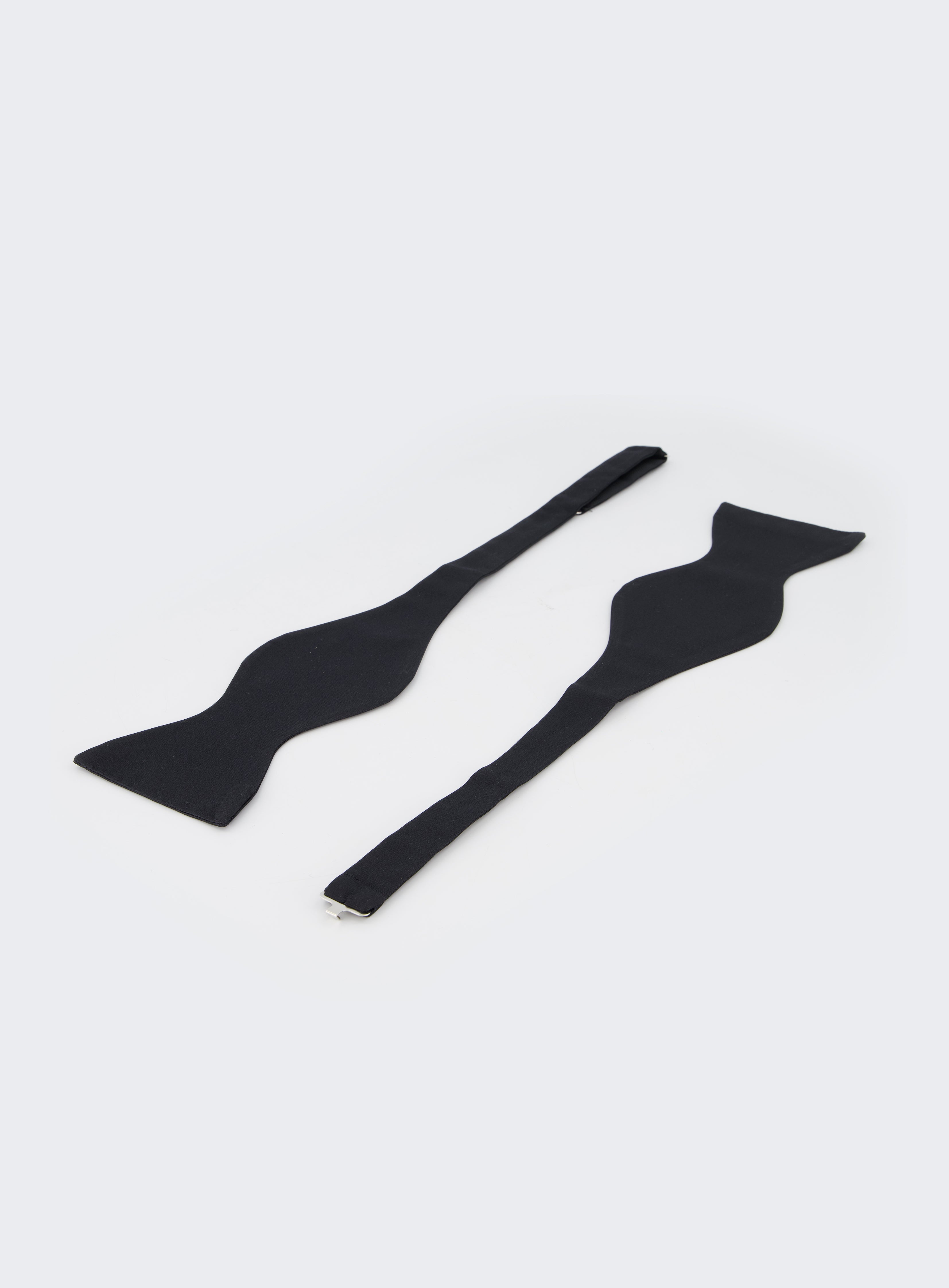 Working Style | Black Grosgrain Tyo Bowtie | Black