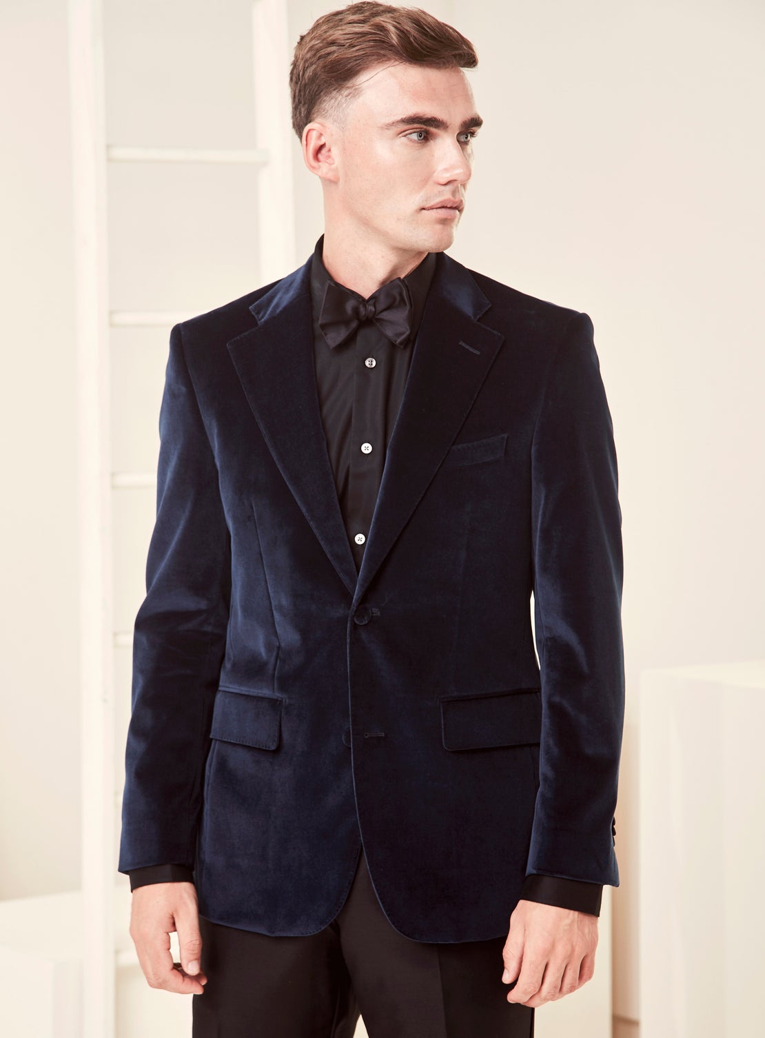 Navy Velvet Jacket Product Working Style