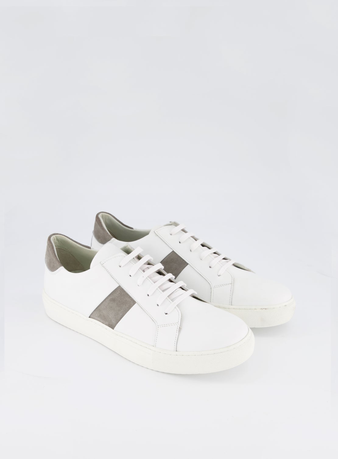 Sumner White/Grey Sneaker